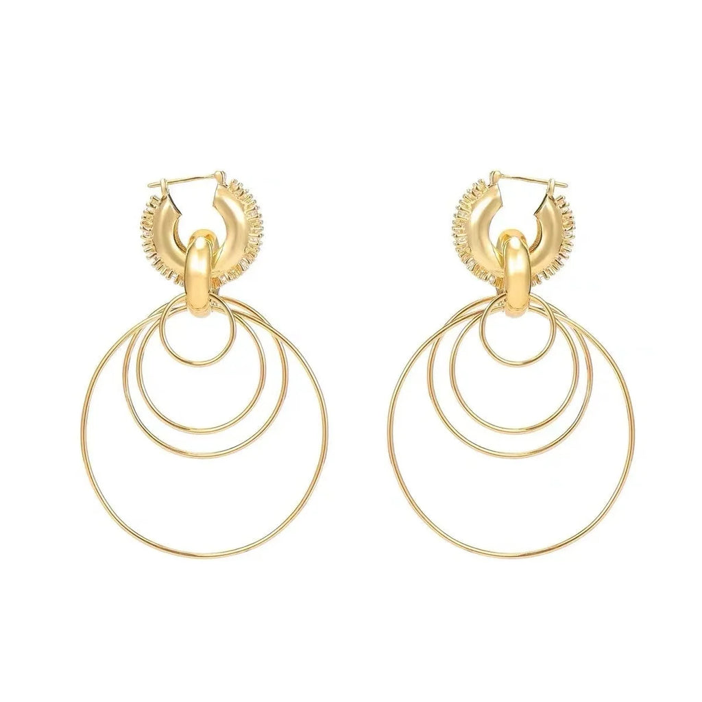 High-quality Fashion supermodel show earrings, gold color large hollow round long pendant earrings for women fashion earrings