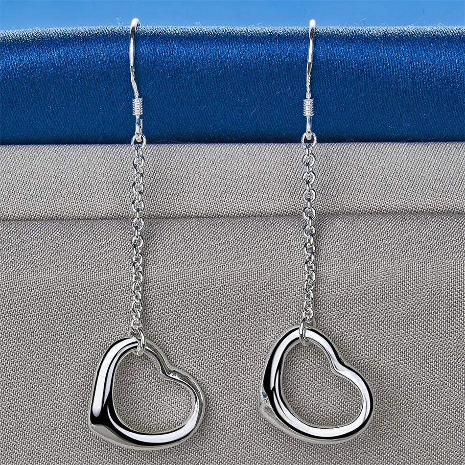 A pair of 925 sterling silver exquisite heart-shaped earrings, women's accessories, engagement gifts, wedding jewelry