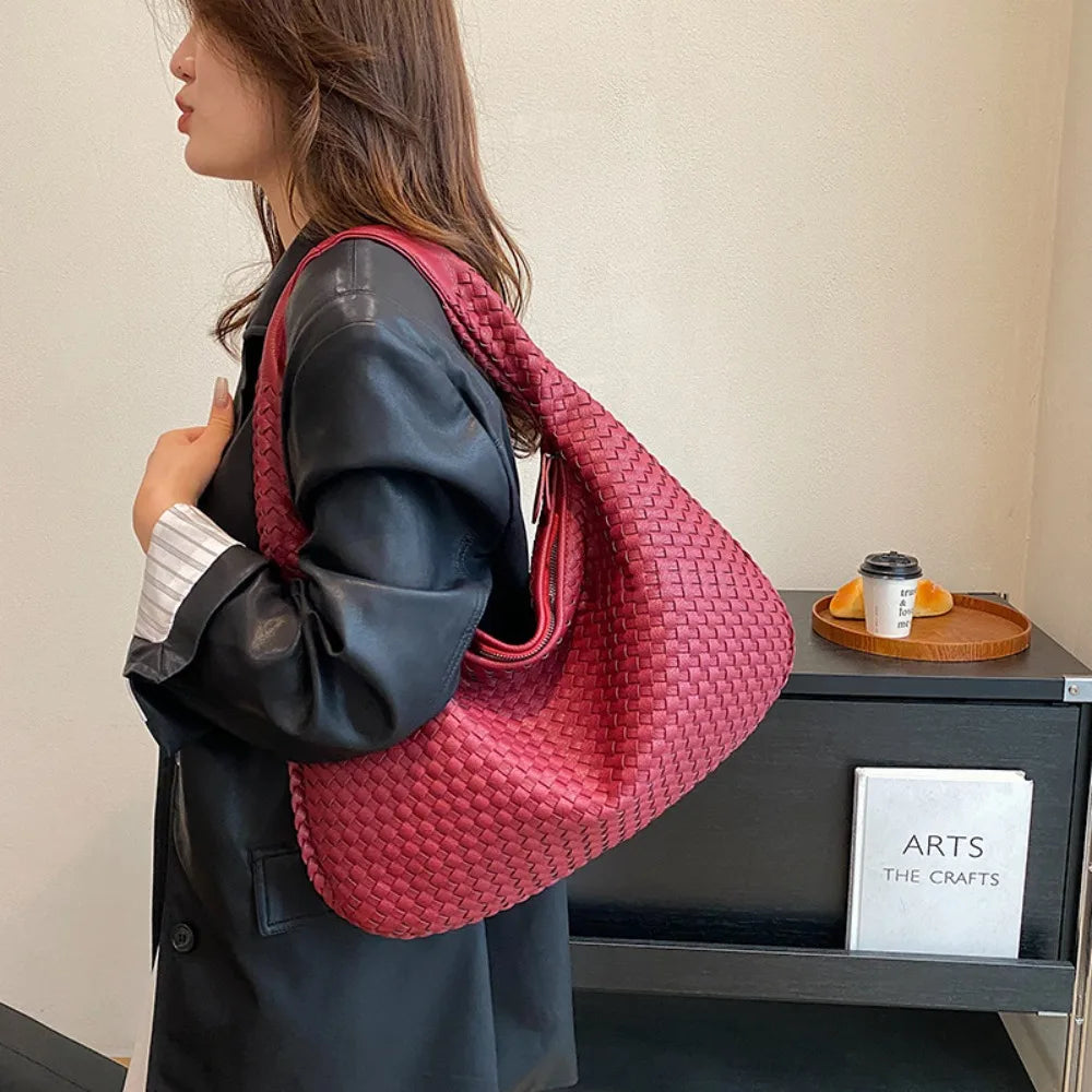 2025 Trendy Woven Hobo Bag for Women Vegan Leather Handmade Tote Handbag Fashion Large Capacity All-Match Shoulder Underarm Bags