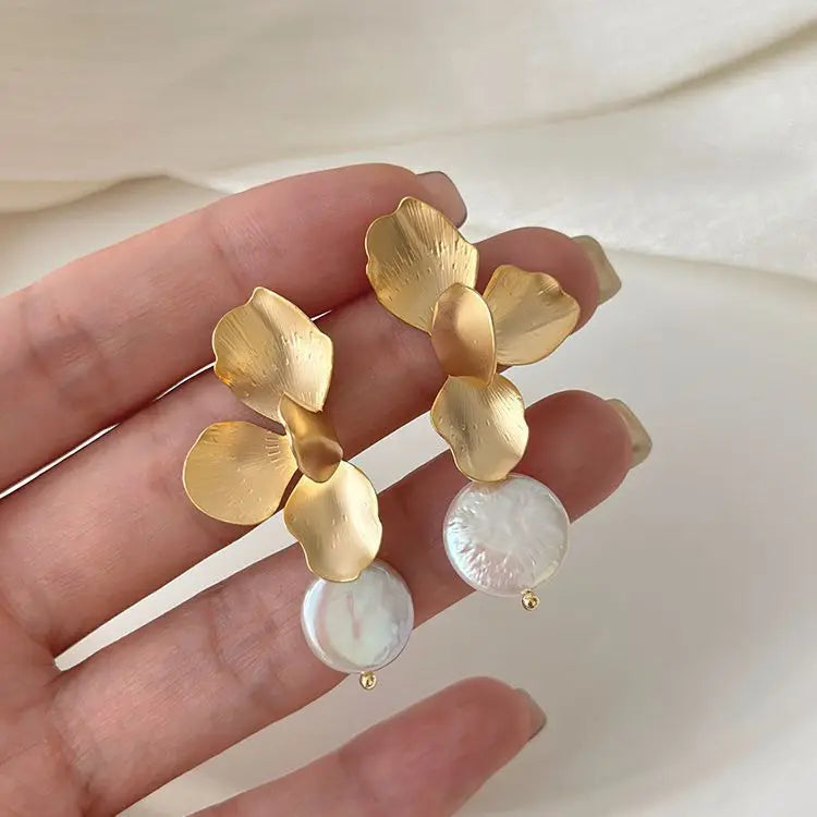 New 925 Sterling Silver Stud Earrings Golden Pretzel Clear CZ Geometric Punk For Women Girl Gift Jewelry Dropshipping Wholesale