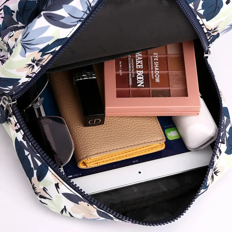 Fashionable Nylon Women's Backpack Summer Hot Sale Of The Season Cross-Border Trend Handbag Bookbag Mommy Outfit Dual-Shoulder B