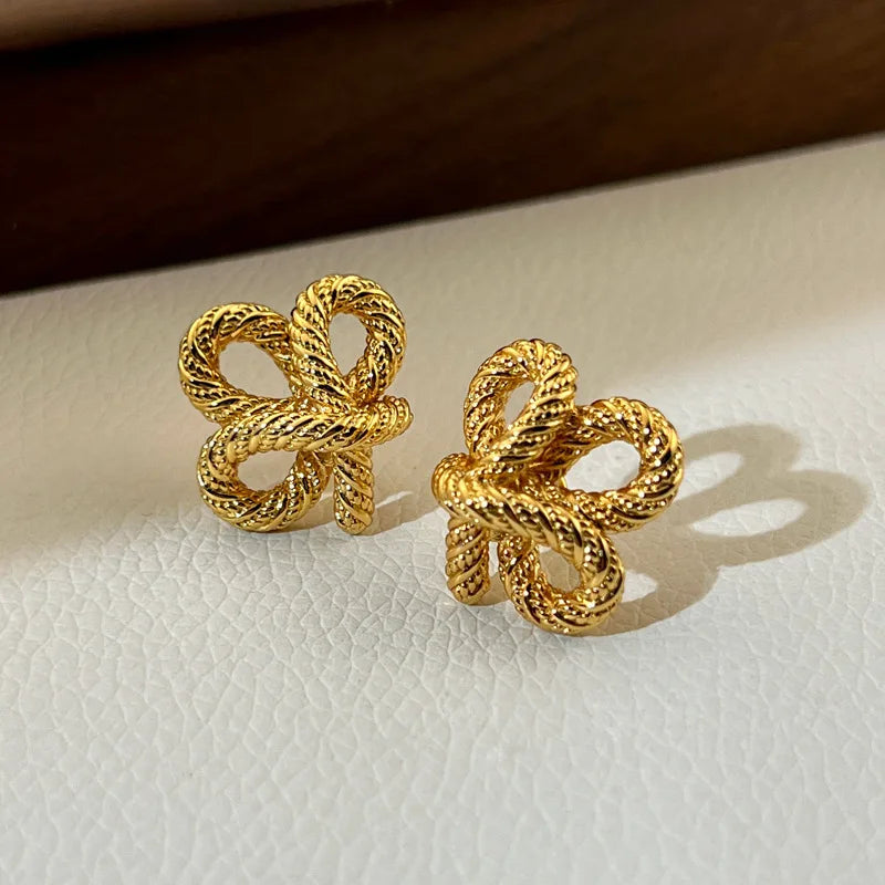 New 925 Sterling Silver Stud Earrings Golden Pretzel Clear CZ Geometric Punk For Women Girl Gift Jewelry Dropshipping Wholesale