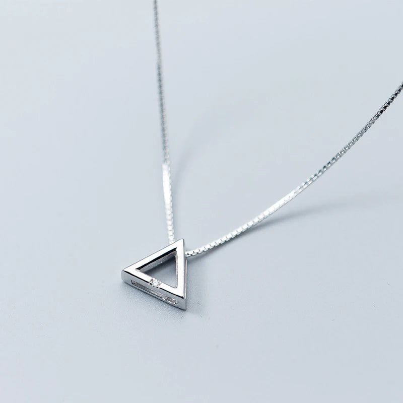 Modian Fashion Simple Design Geometric Triangle 925 Sterling Silver Mini Pendant Necklace for Women Japanese Style Fine Jewelry
