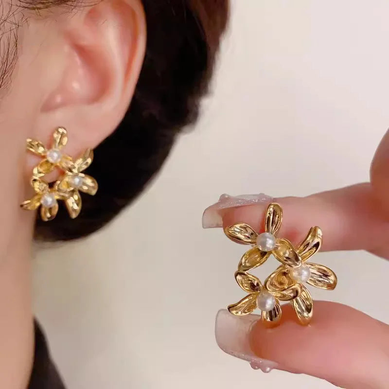 New 925 Sterling Silver Stud Earrings Golden Pretzel Clear CZ Geometric Punk For Women Girl Gift Jewelry Dropshipping Wholesale